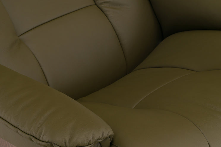 Stressless Mayfair Chair and Ottoman (Large)